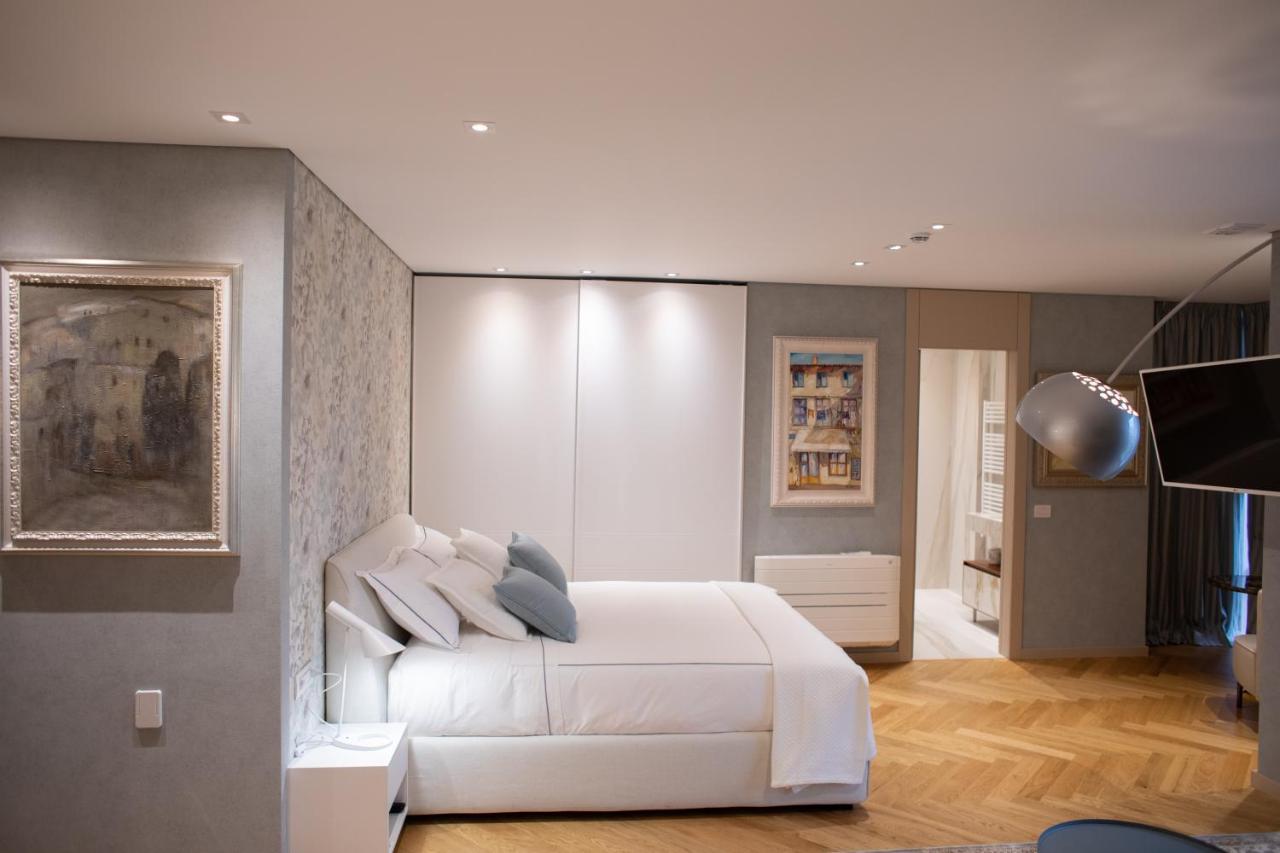 Seven Luxury Suites 地拉那 外观 照片