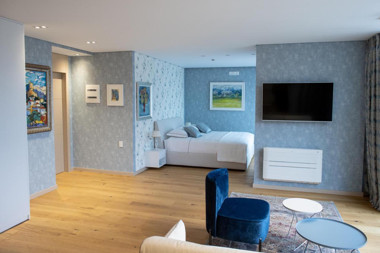 Seven Luxury Suites 地拉那 外观 照片