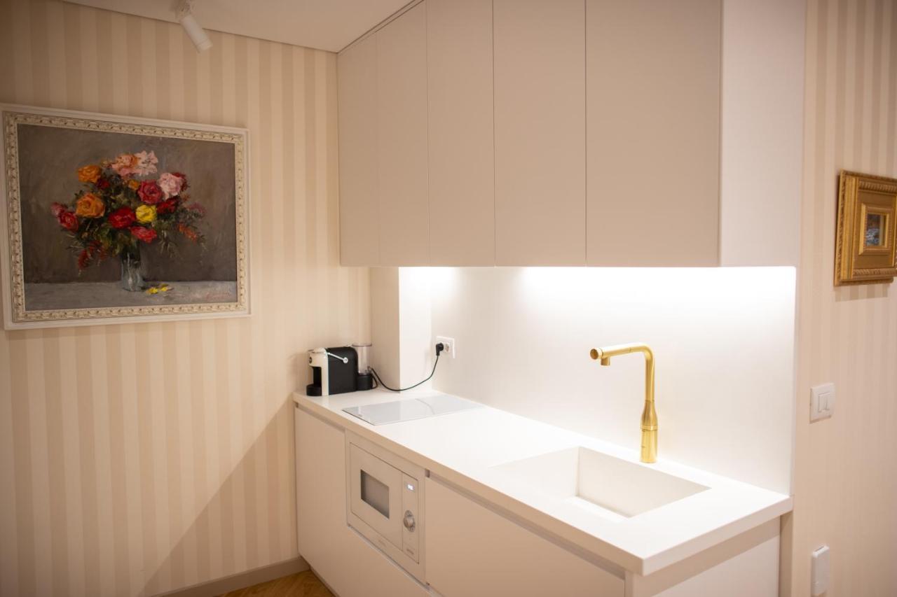 Seven Luxury Suites 地拉那 外观 照片